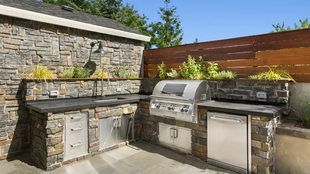 outdoor kitchen